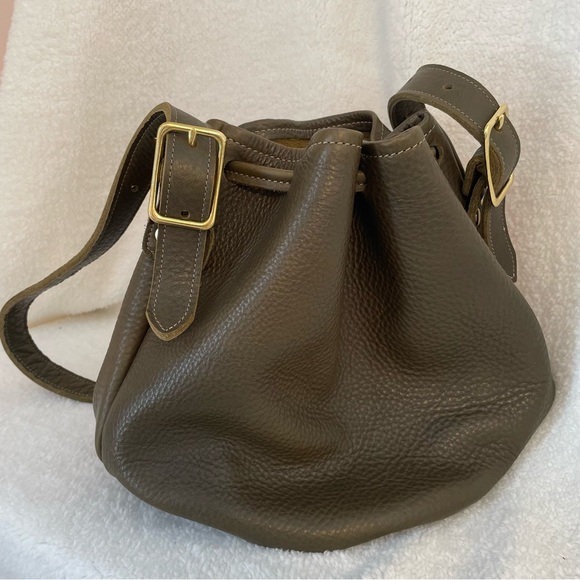 KMM Olive Cypress bucket bag- BNNU - Picture 9 of 9